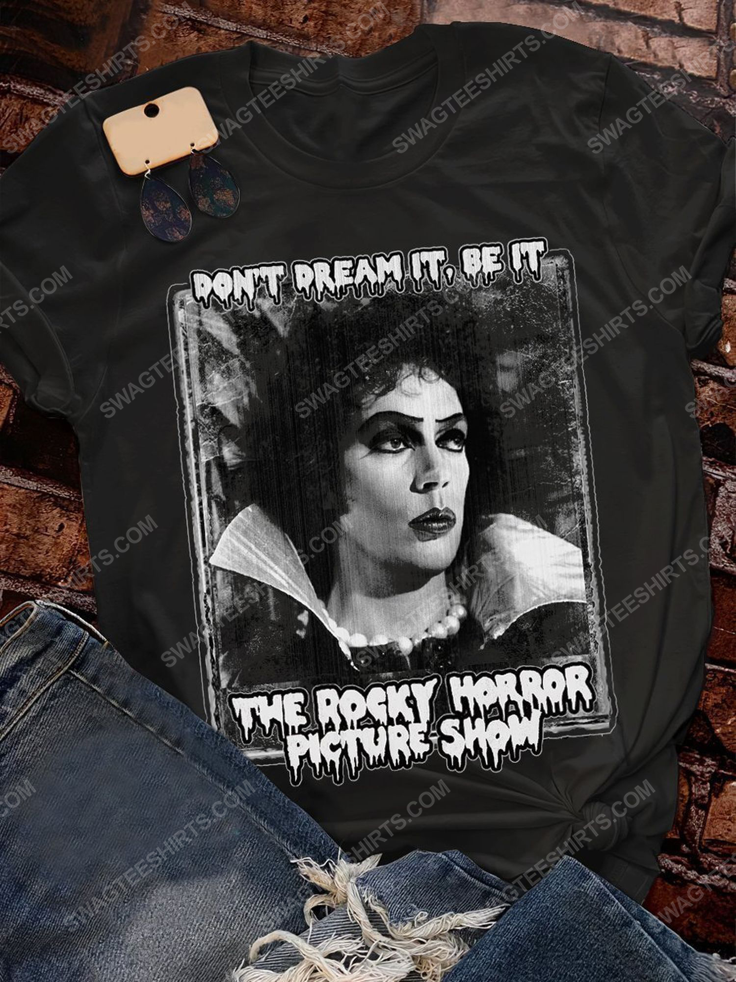 Halloween rocky horror picture show don't dream it be it shirt 1 - Copy (2)