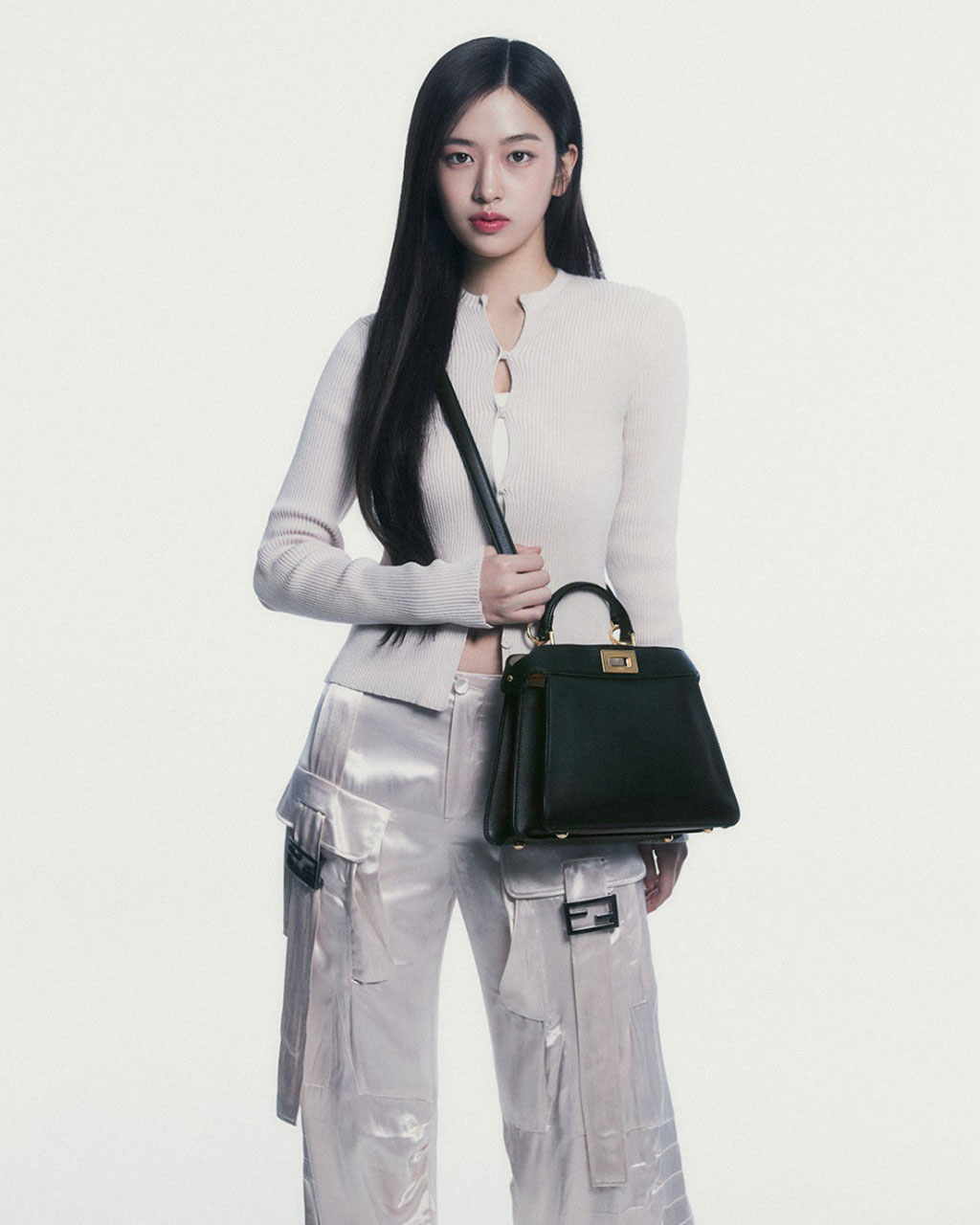 Yujin (Ive) on the cover of harper's bazaar, "warming up" as a Fendi ambassador
