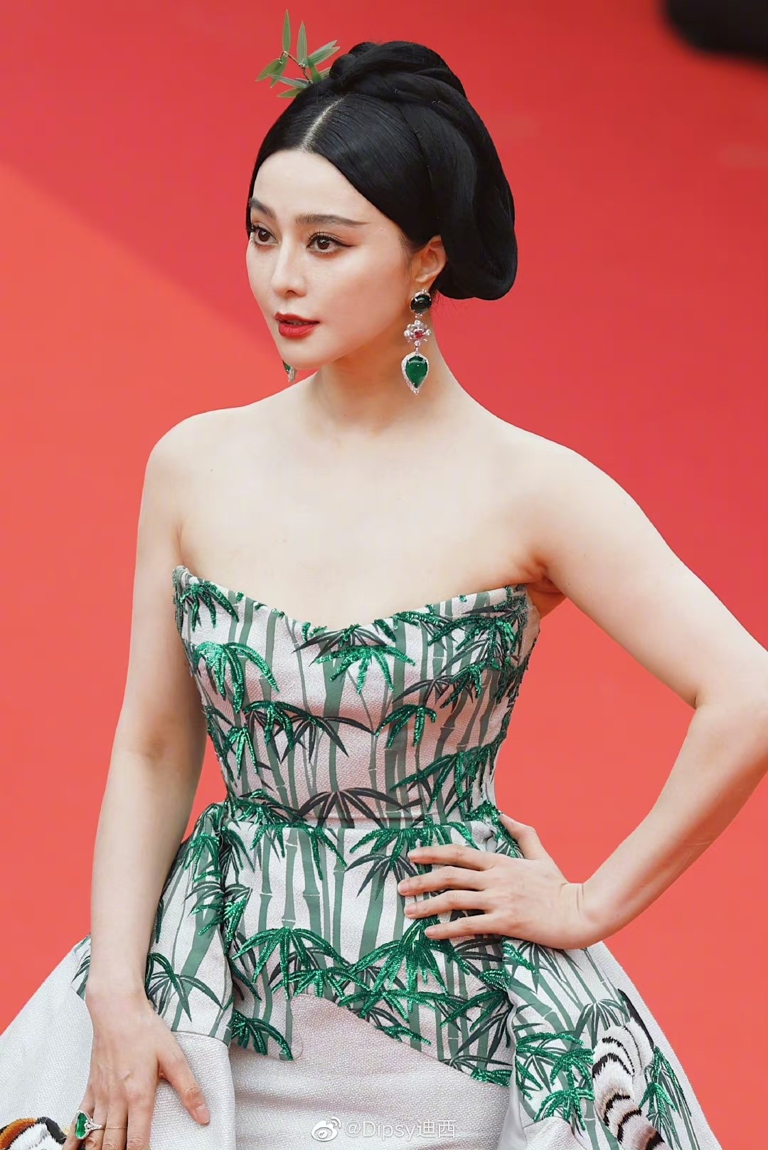 Pham Bingbing reappears on the red carpet of the Cannes film festival 2023